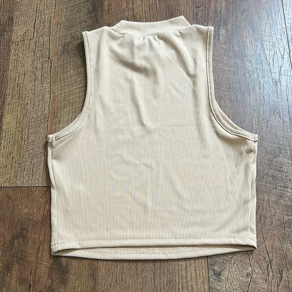 SHEIN Sleeveless Ribbed Cream Top - Picture 2 of 5